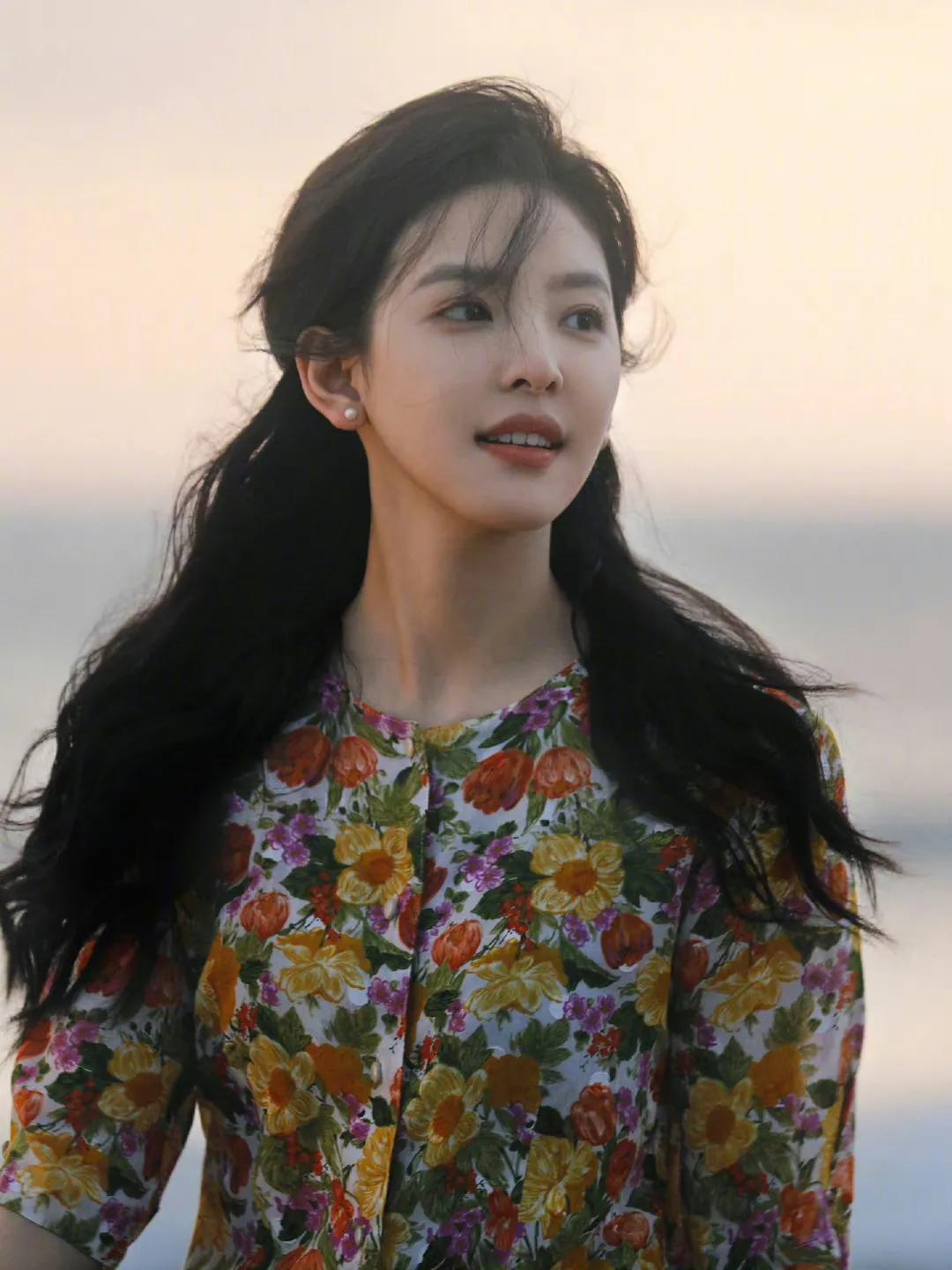 Zhang Ruonan looks really good - iMedia