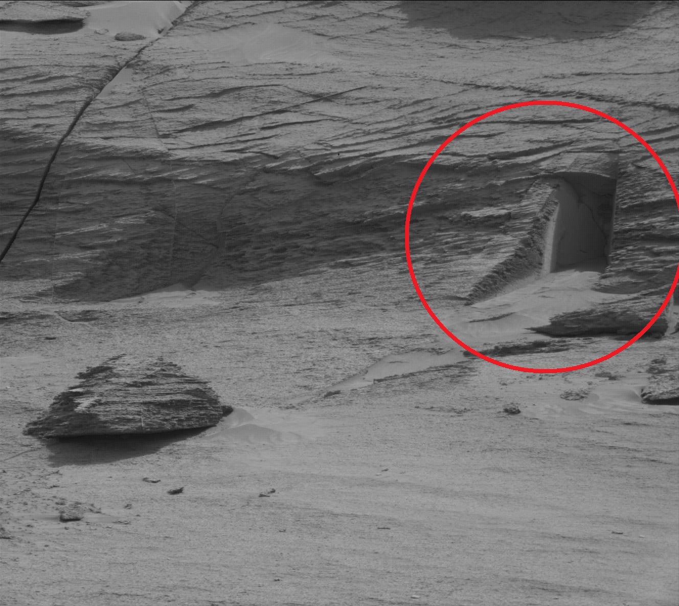 Curiosity finds tunnel entrance to Mars?The photo is from NASA, and is ...