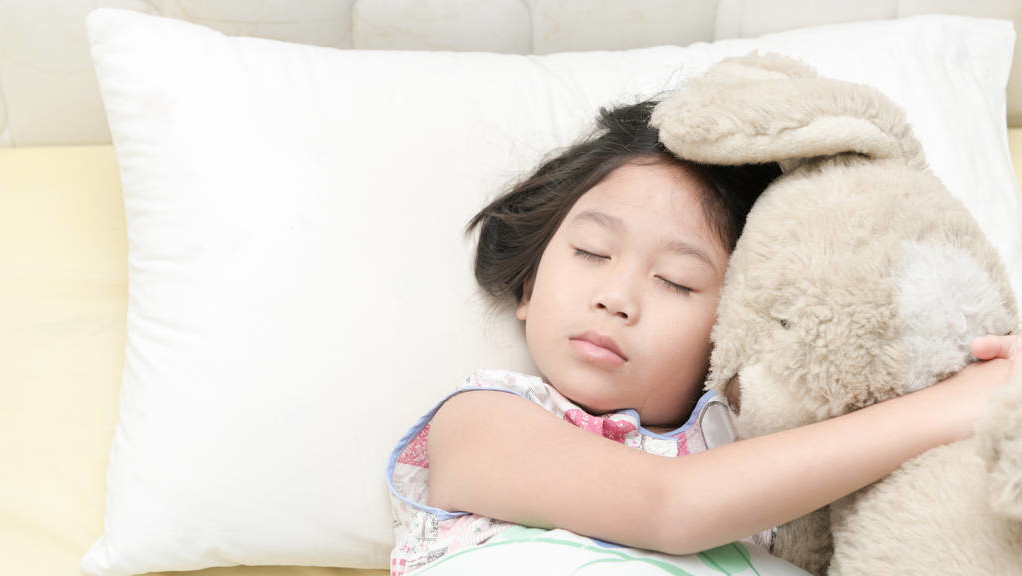 What is the best age for children to sleep in separate rooms?Not three