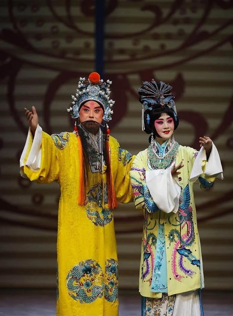 The famous Peking Opera artist Yan Xingpeng was excluded from the ...