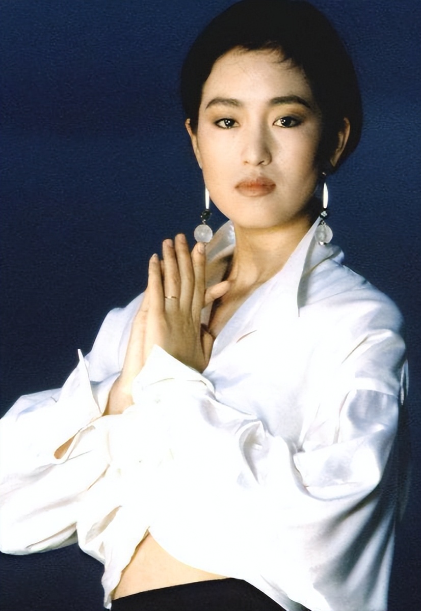 Facts have proved that Gong Li, who the French President to