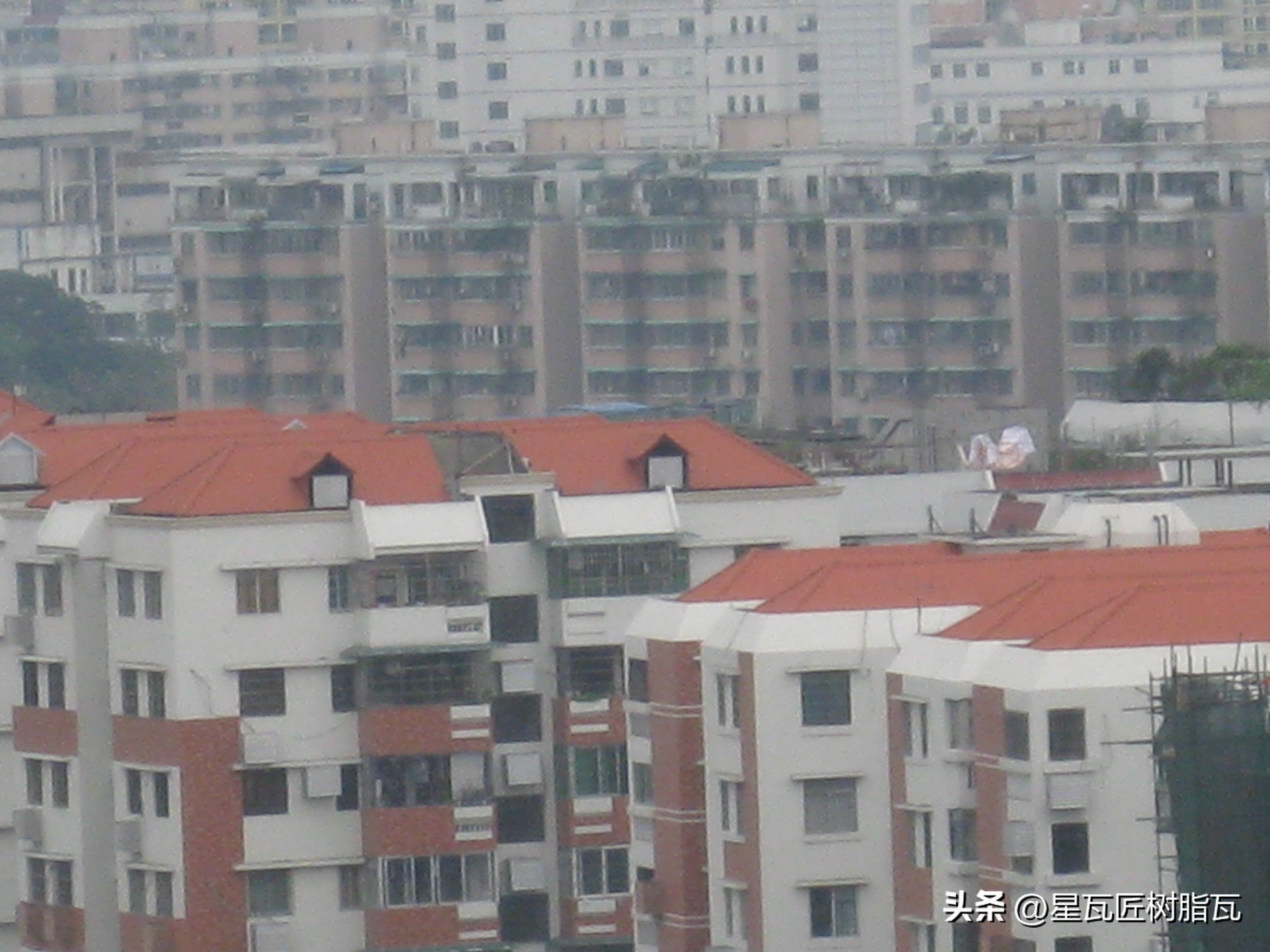 Will the use of resin tiles harm the environment? iNEWS