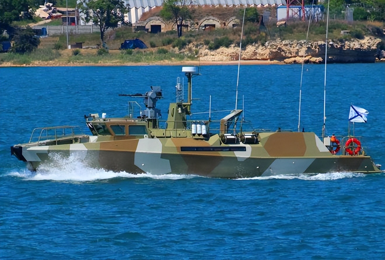 The Russian Army Was Hit Hard Again, And Two "Raptor" Patrol Boats Were ...