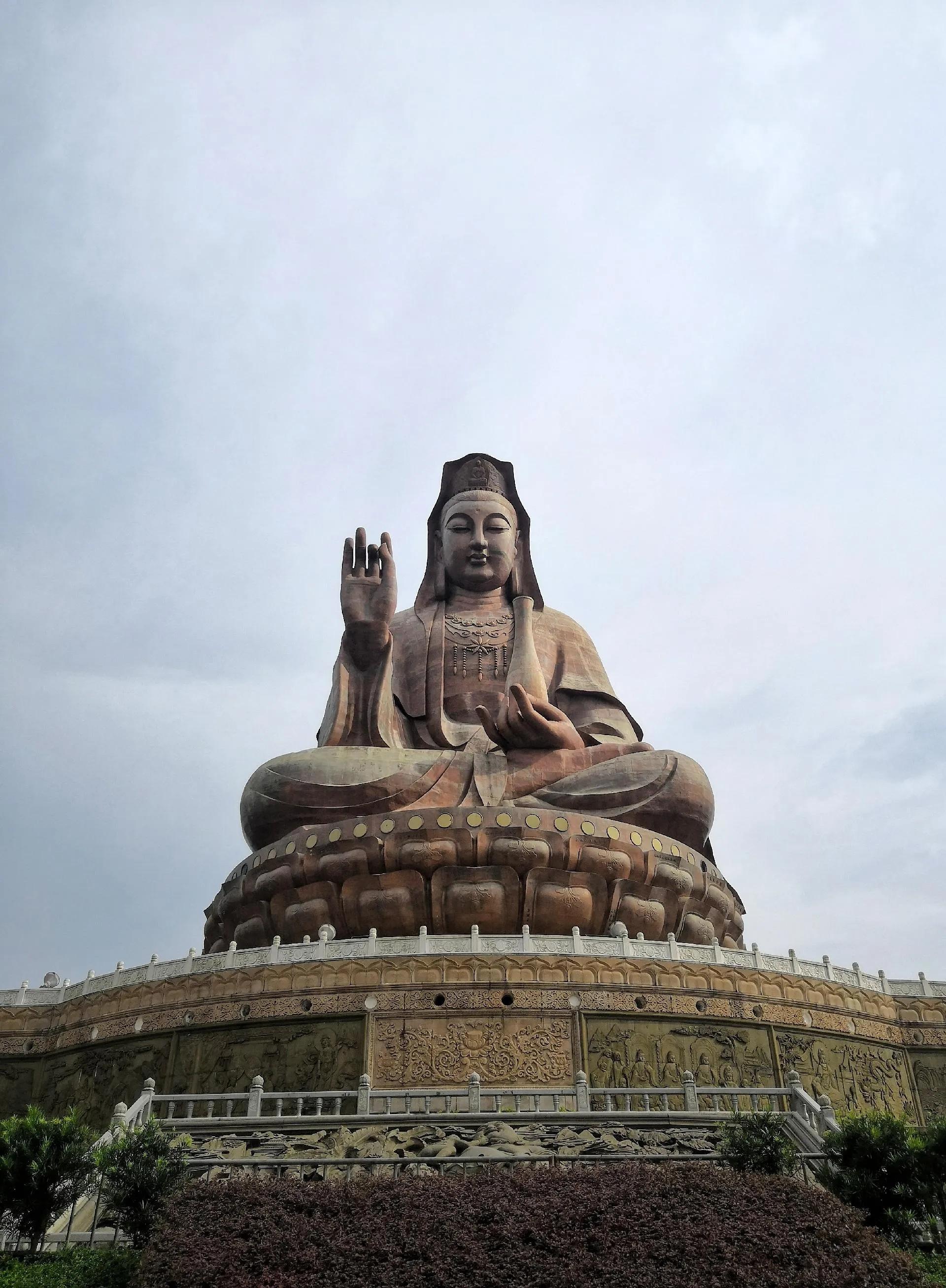 Why is "Guanyin Bodhisattva" called "Guanyin" and what does it mean