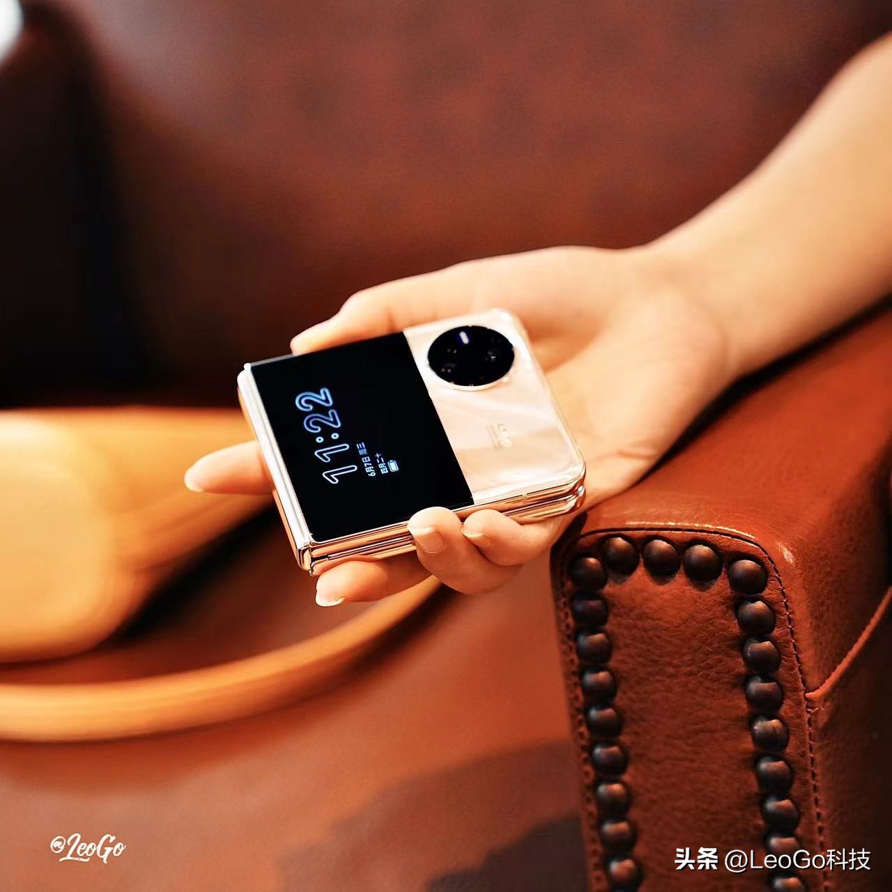 Why flip phones will be hard to find in 2023 iMedia