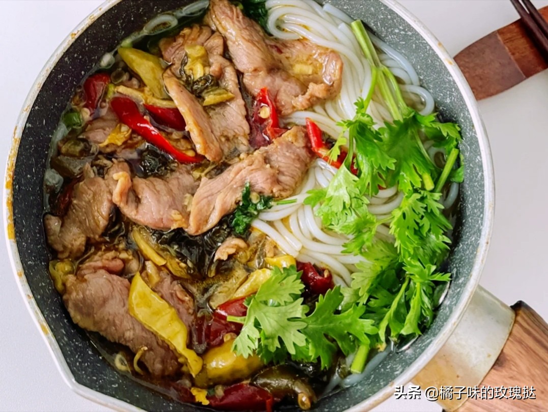 Beef rice noodles with pickled peppers and sauerkraut, sauceflavored