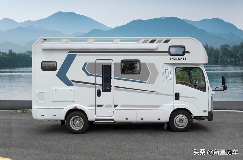 National VI's new Isuzu 700P light truck RV debuts - iNEWS
