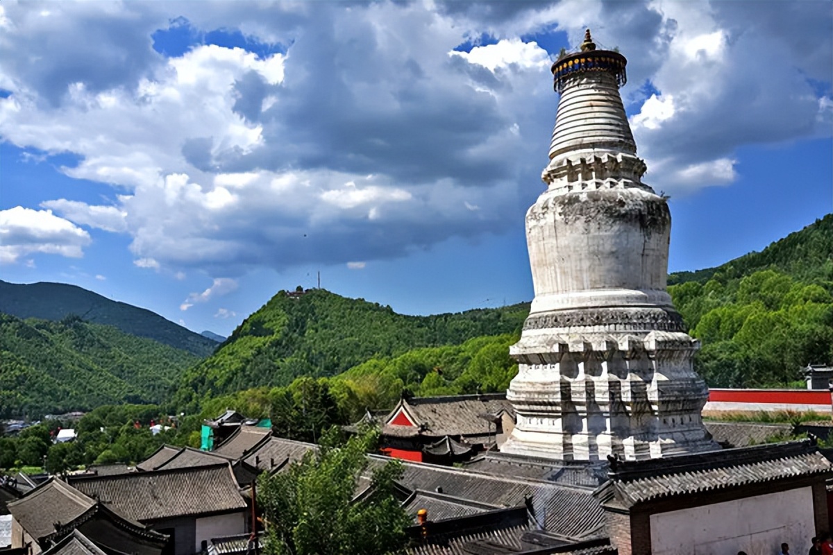 Wutai Mountain Scenic Spot - iNEWS