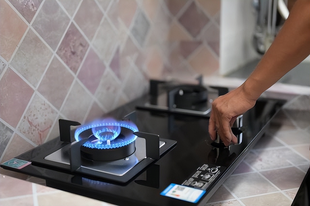 Don't move the "two iron pieces" under the gas stove, it looks