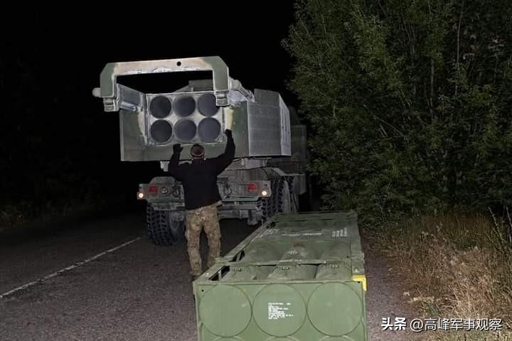 The battle is heating up!The Russian Chechen army camp was covered by ...
