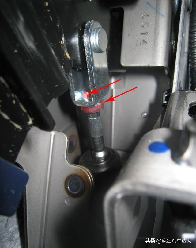 Difficulty shifting manual gears?Teach you to adjust the clutch pedal