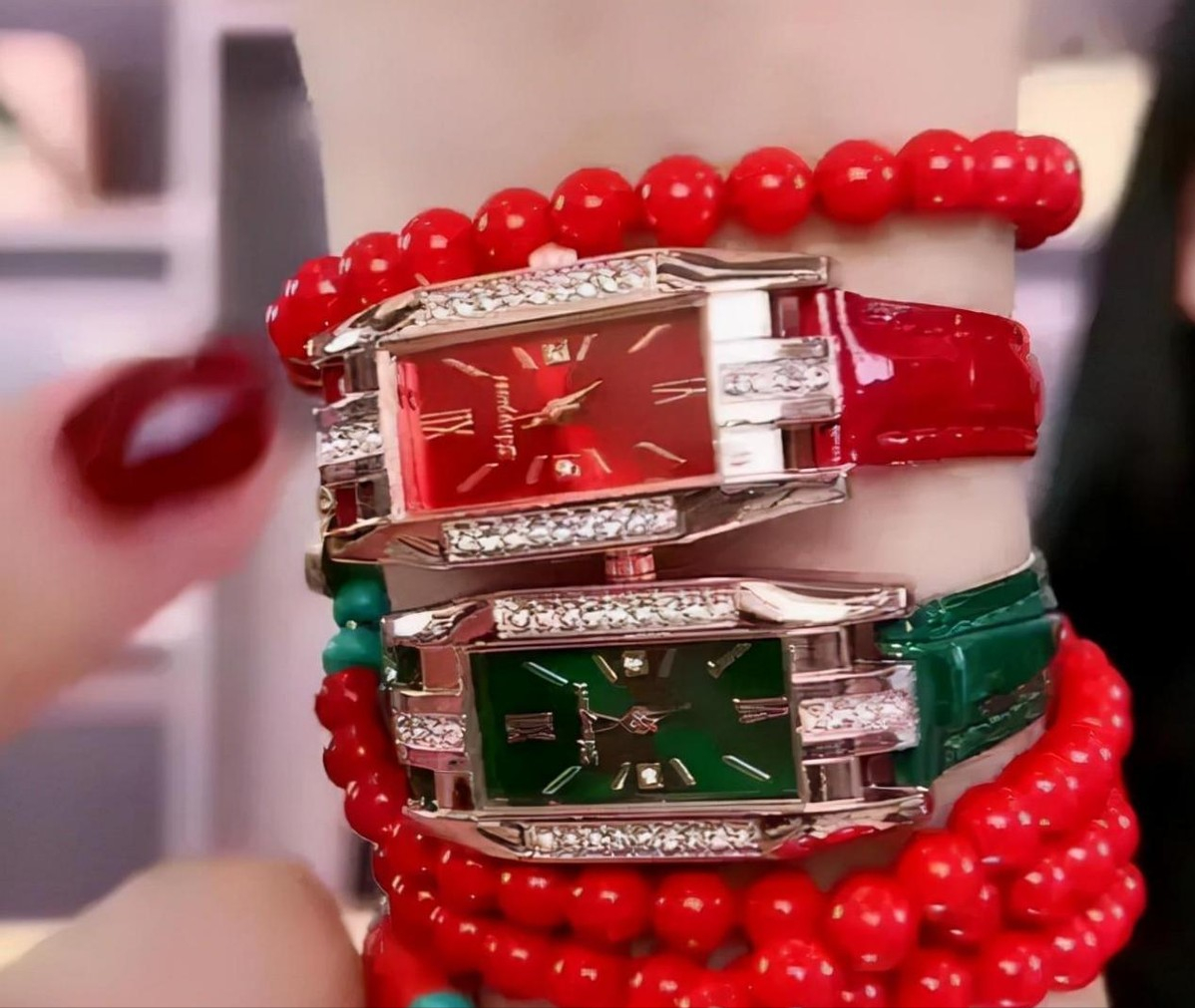 Live performances shed tears to deceive fans, fake and inferior