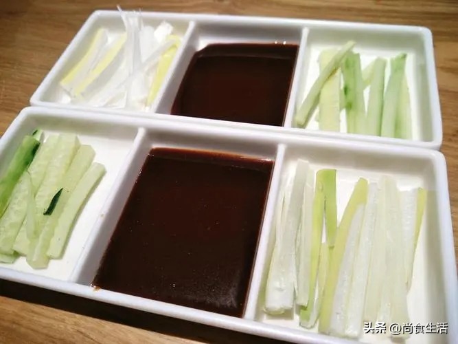 Homemade roast duck dipping sauce, let you enjoy the authentic flavor