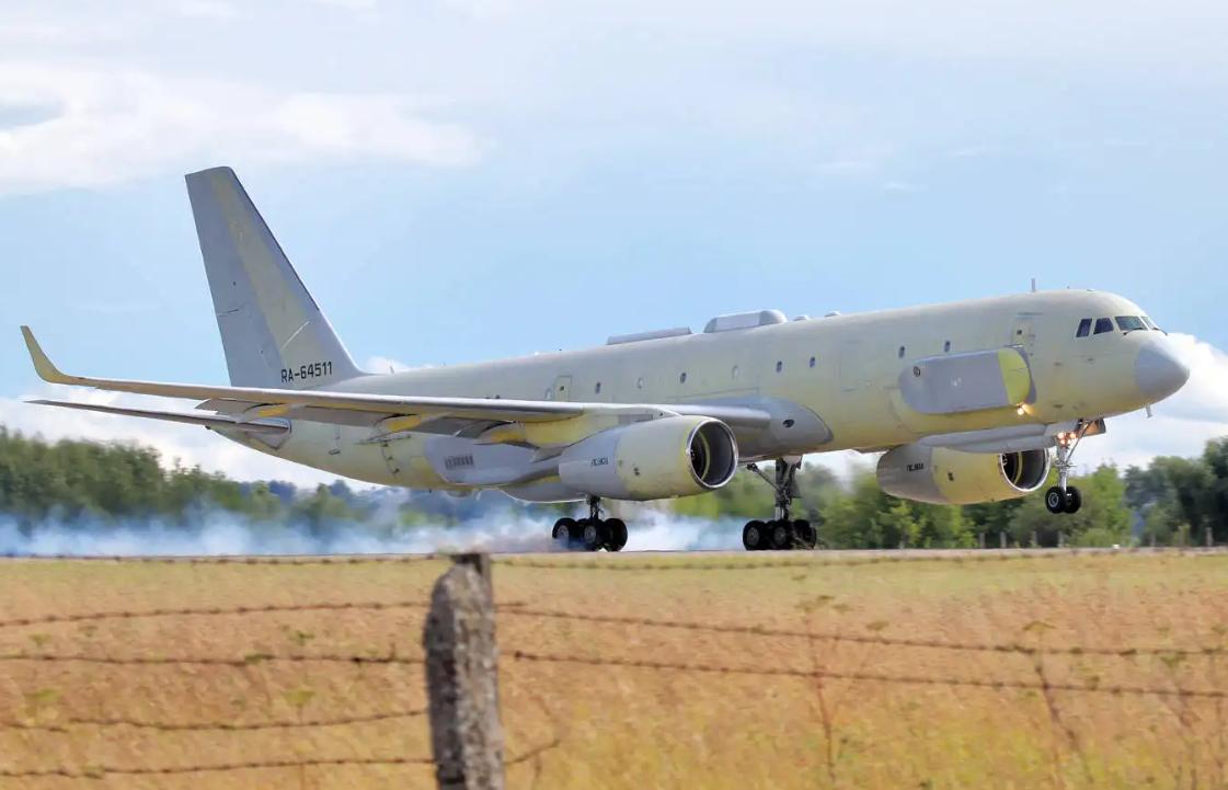 俄終於捨得「下血本」，圖214R派上戰場，烏軍地面動向將一覽無餘