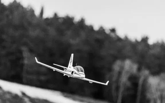 "Mysterious Small Plane" Incident! The 1980s witnessed the climax, why ...