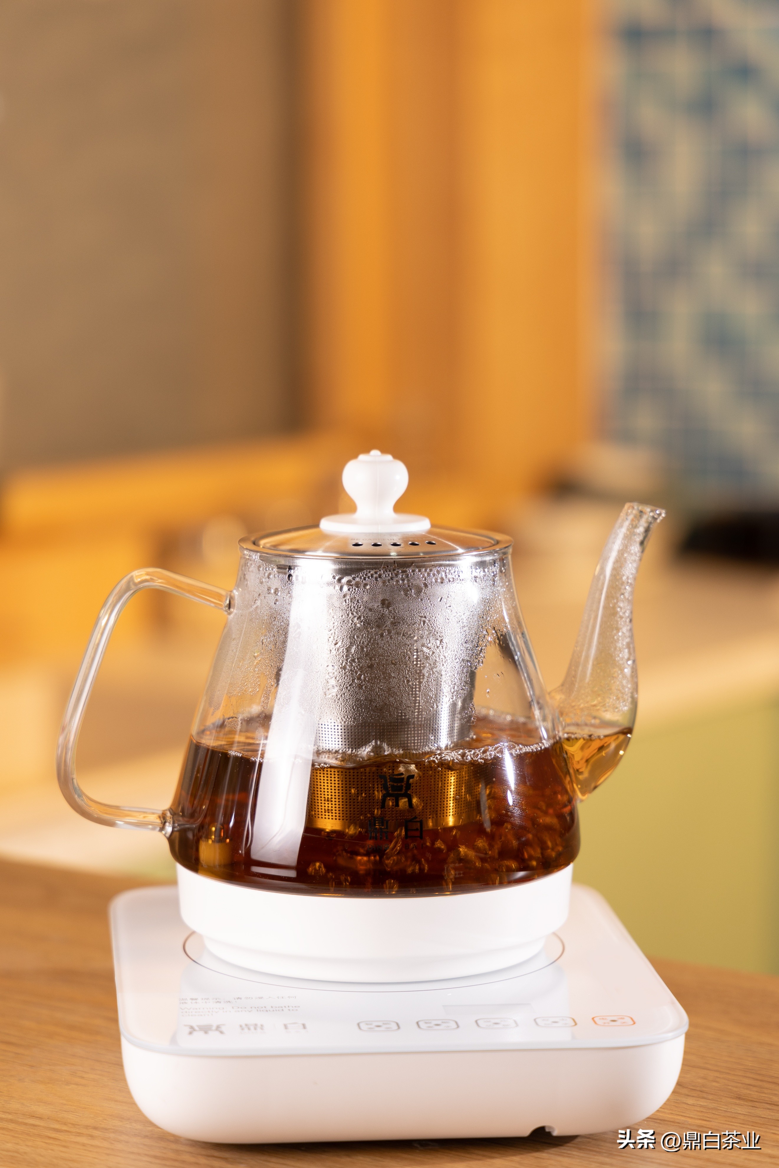 How to make a perfect pot of old white tea? iNEWS