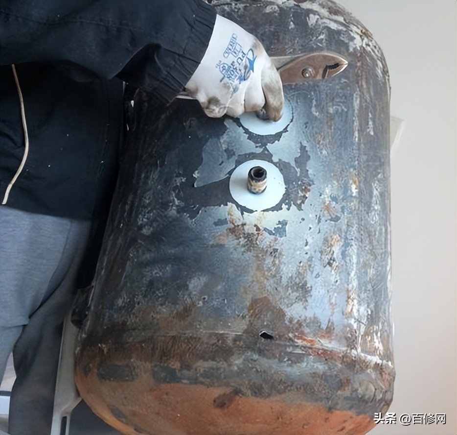 How to judge whether the inner liner of the water heater is broken? Can the tank of the water