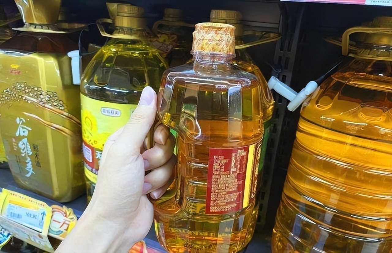 Peanut oil, canola oil, corn oil, which oil is healthier?Note Eat as