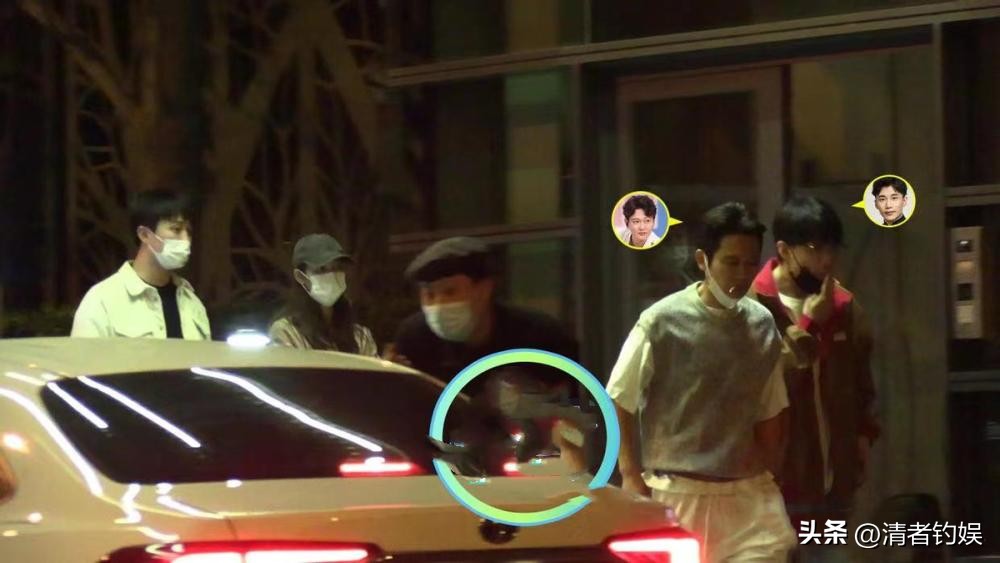 Wellknown paparazzi revealed that Wang Ou and He Jiuhua lived together