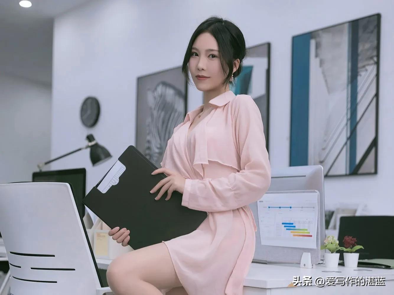 What are the most beautiful things to read? iNEWS