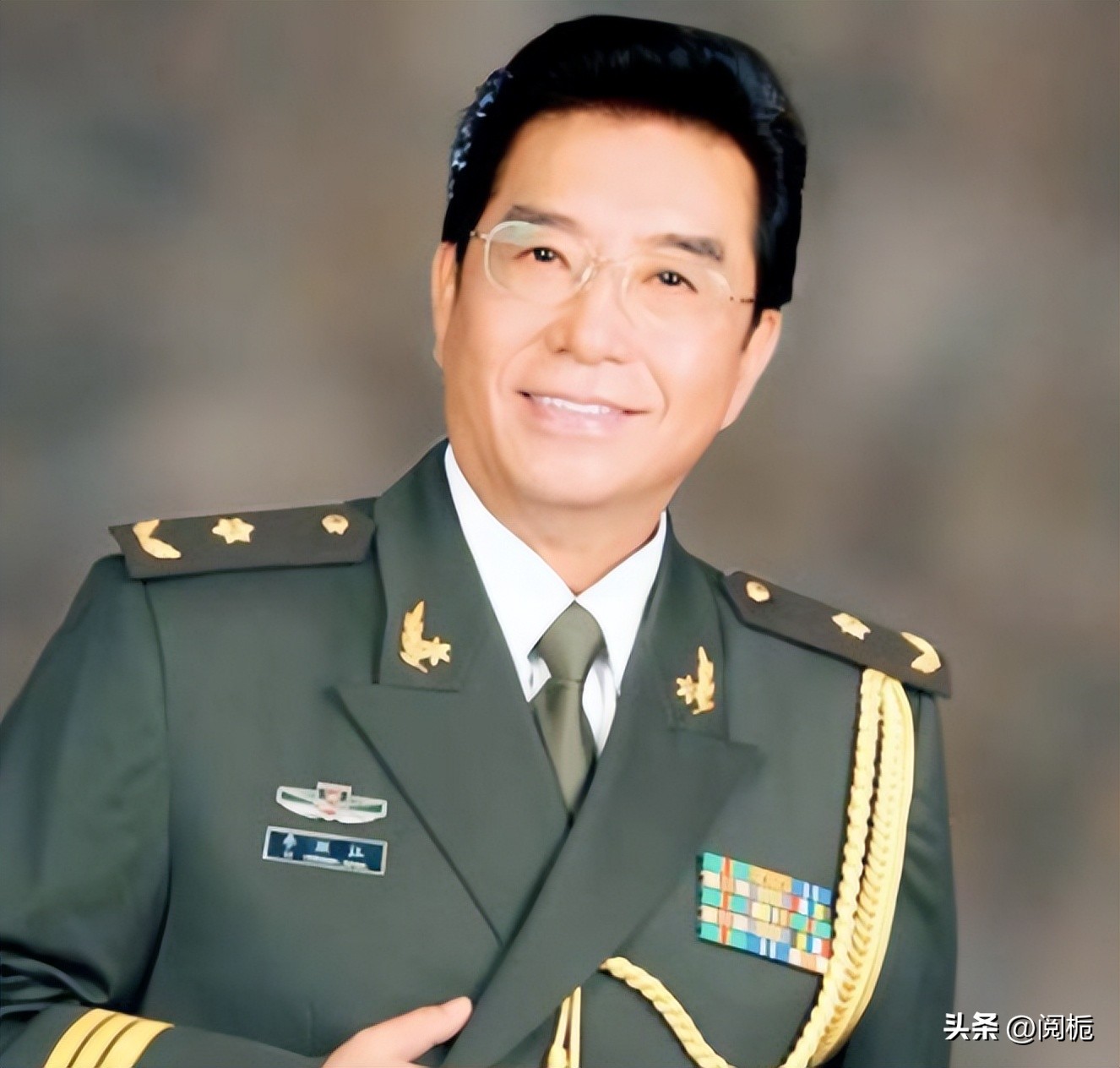 In 2013, Li Shuangjiang Mengge and his wife "spoiled" their son into ...