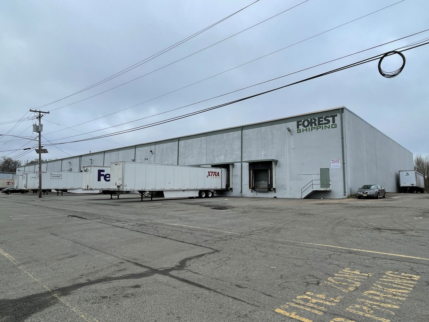 What is the drop shipping process for overseas warehouses, and what are