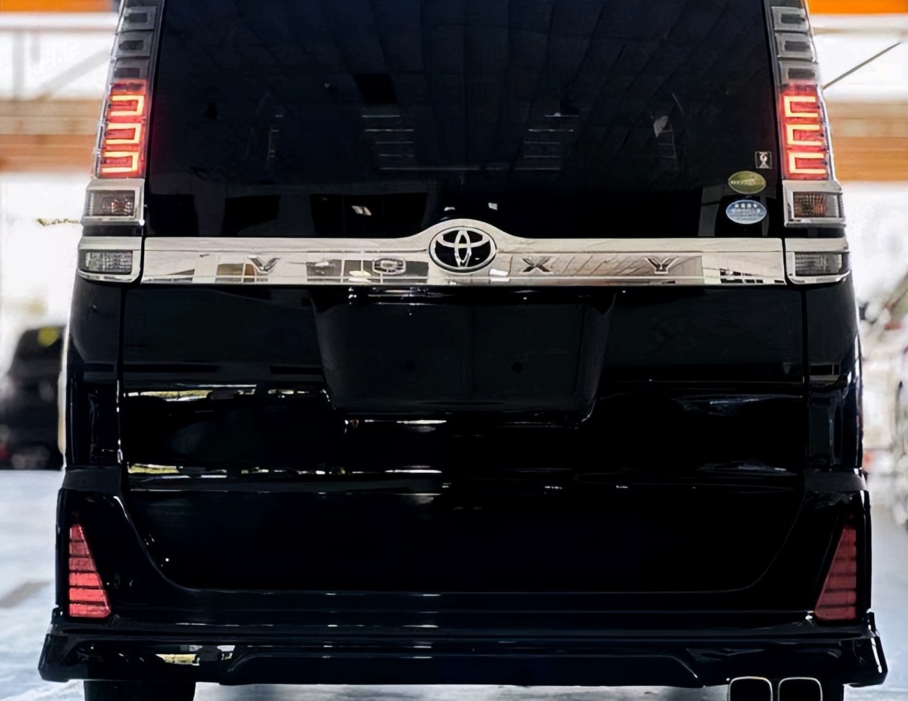 Toyota's lowpriced MPV exposed, trendy and domineering, electric side sliding door + 1.8L