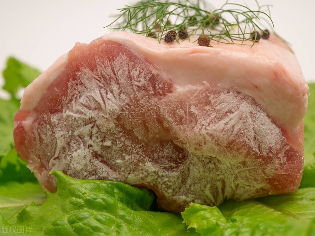 How long can pork keep in the fridge?It is best not to eat beyond "this