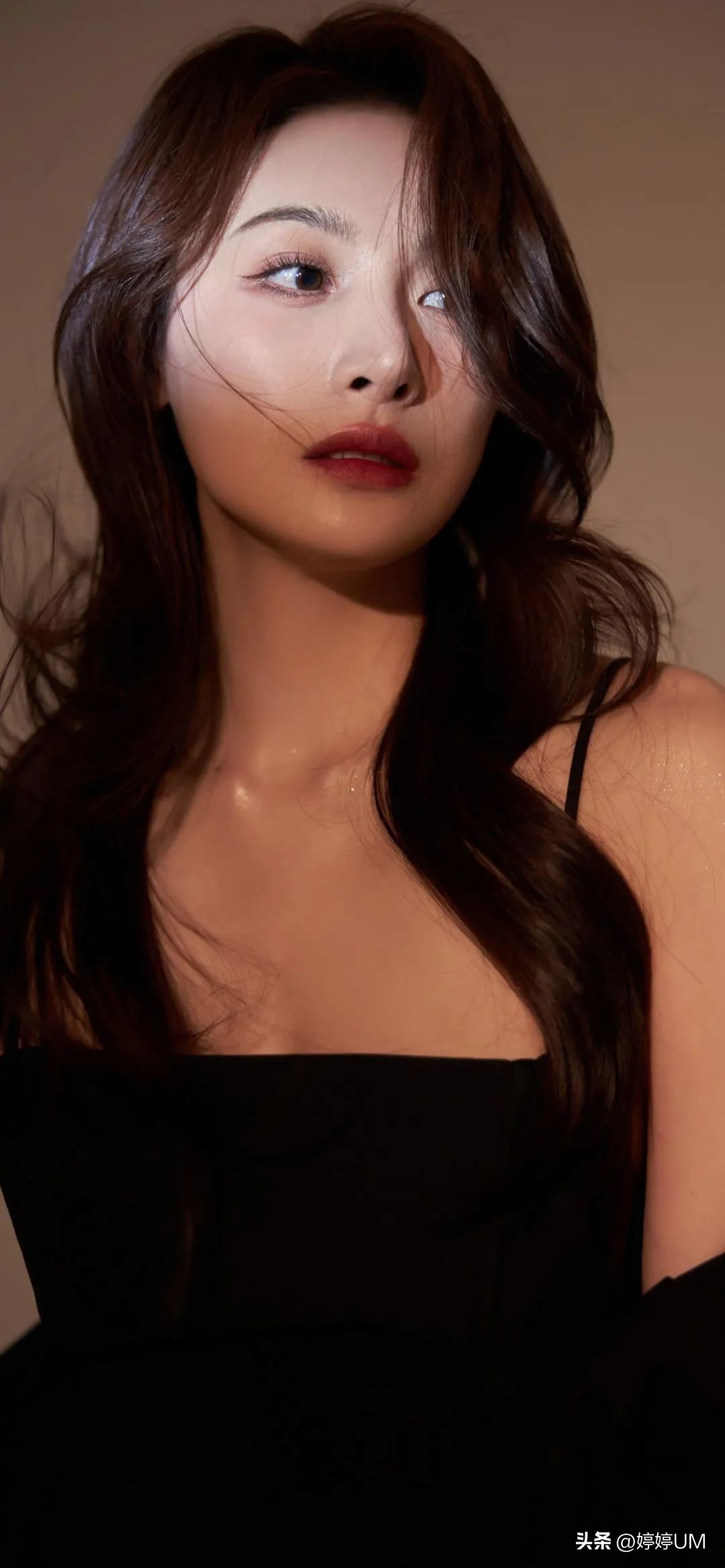 狂 飆)中 高 冷 知 性 的 高 啟 蘭 - 資 訊 咖.