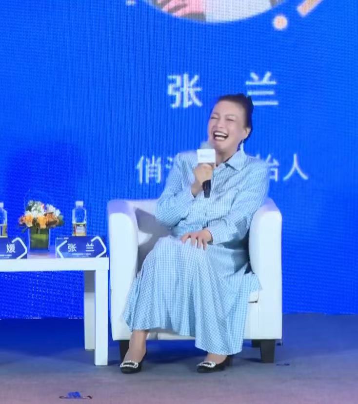 Zhang Lan is very confident and hopes to put on a wedding dress before