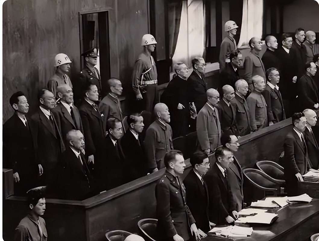 During the Tokyo Trial in 1948, Puyi angered the Japanese and sent 7 ...