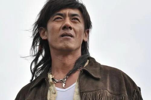 演員任天野：8歲時母親出走，17歲因家暴逃往廣州，32歲苦盡甘來 - 頭條匯