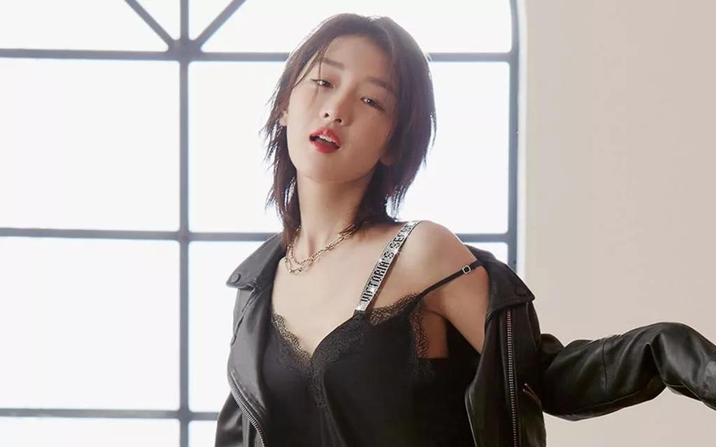 Zhou Dongyu - iNEWS