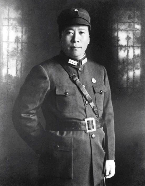 Zhang Xueliang confided on his deathbed that it was not Soong Meiling ...