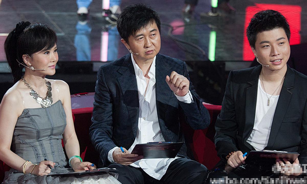 Fu Disheng Ren Jing travels in Austria, showing the sweetness of love ...