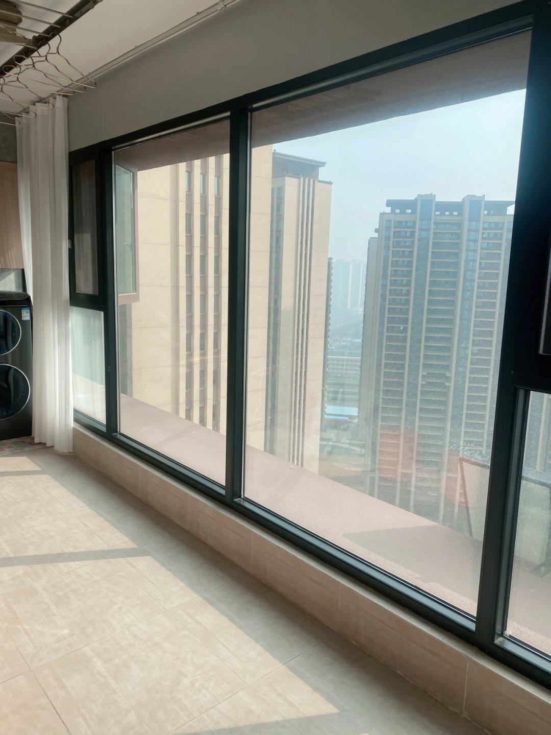 5 common ways to seal balconies, 2 are more common, 2 are novel, and