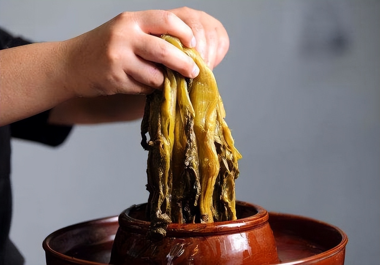 Is it good or bad to eat sauerkraut for a long time?Is sauerkraut