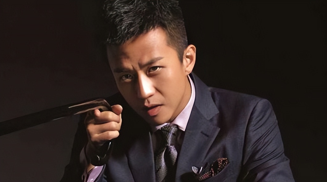Feng Xiaogang just ignored him, Zhang Guoli yelled to let him go, what ...