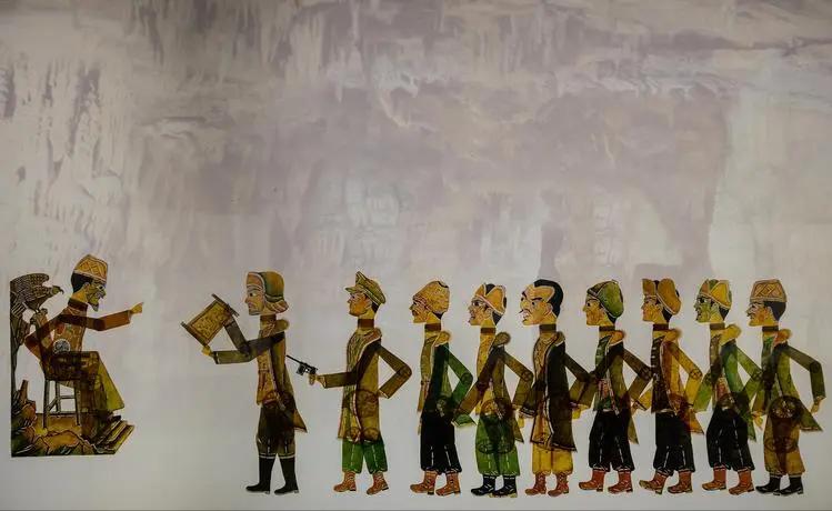 The origin and performance form of traditional Chinese shadow puppetry ...