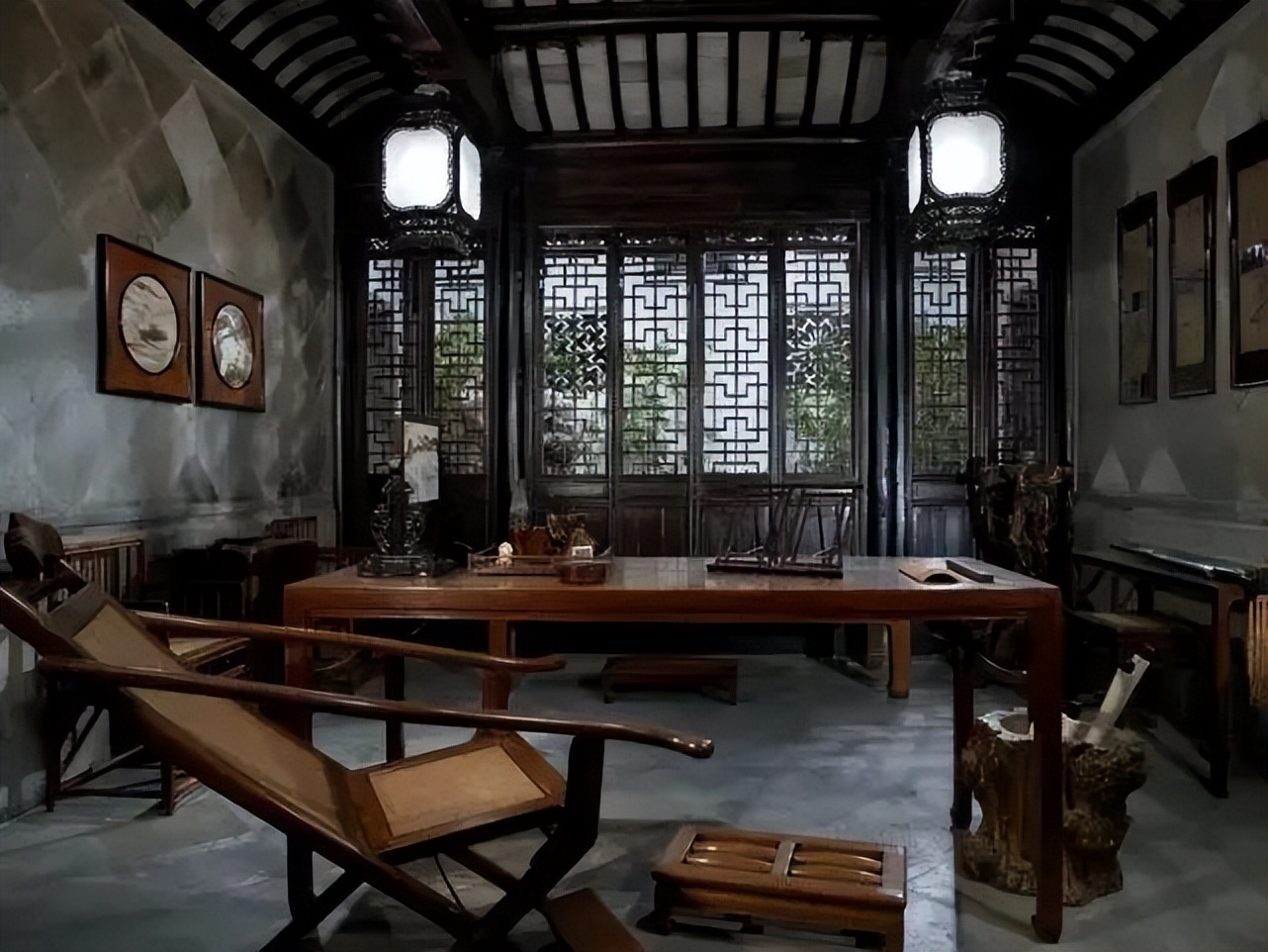 Cultural origins of court furniture in Qing Dynasty iMedia