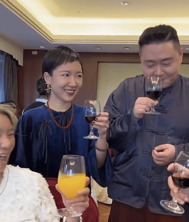 郝劭文林寧瑞大婚，好兄弟釋小龍擔任伴郎，新娘著裝被指像睡衣 - 頭條匯