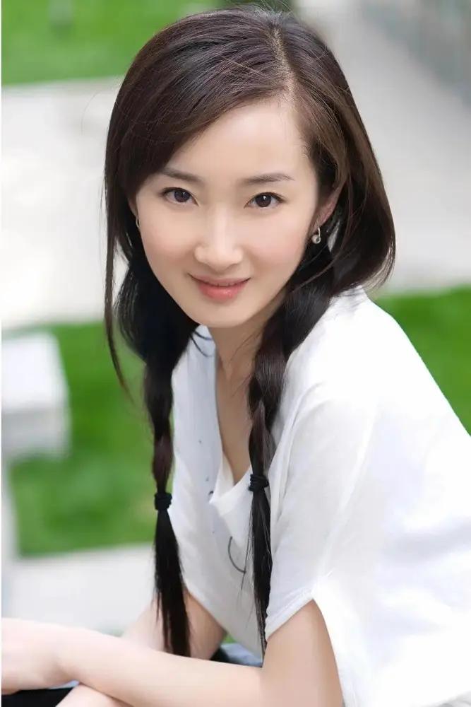Mingyang Entertainment - Beauty Star - Cheng Yuanyuan - iNEWS