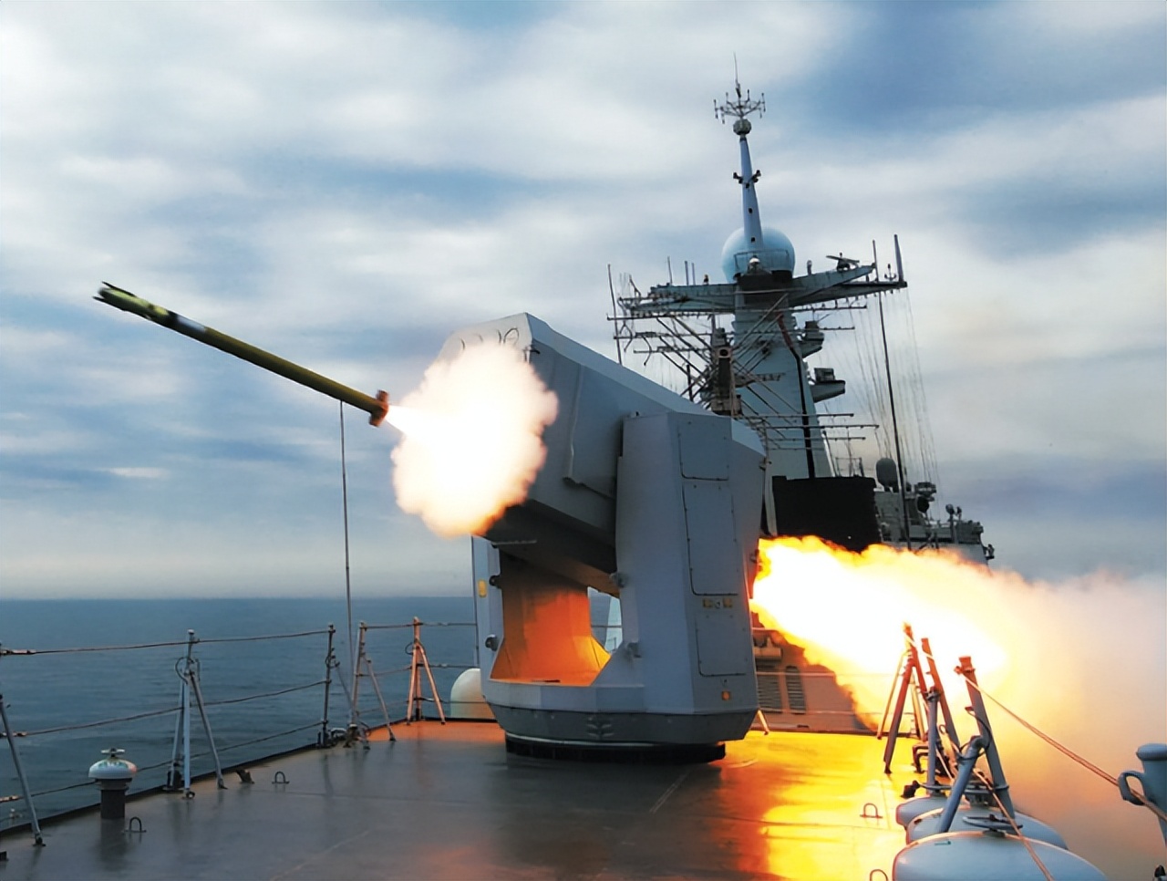 Why do modern warships only carry dozens of missiles, and what to do