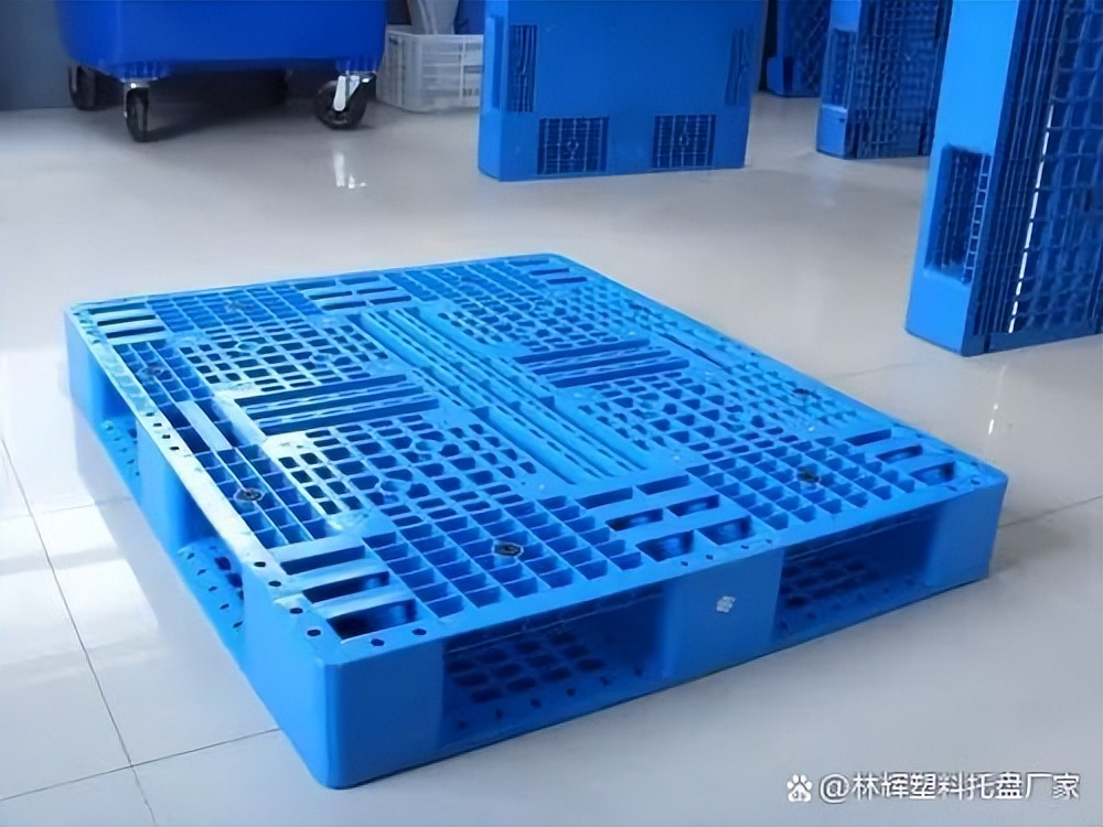 The difference between plastic pallets and wooden pallets iNEWS