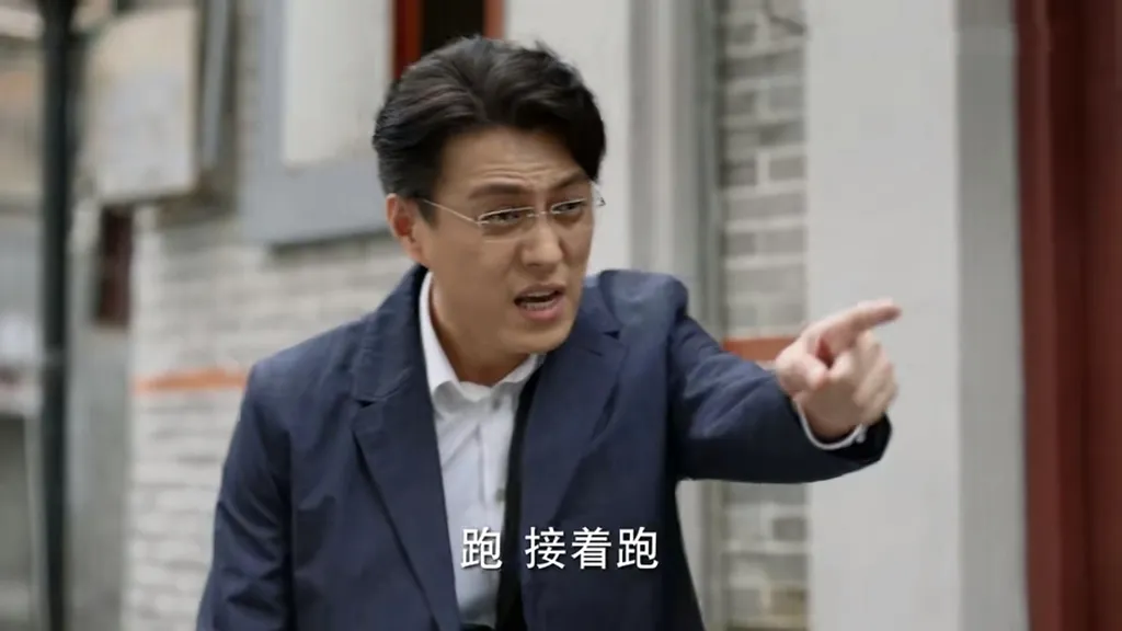 A Hunan dialect, dark circles on the forehead, this time, Jin Dong's ...