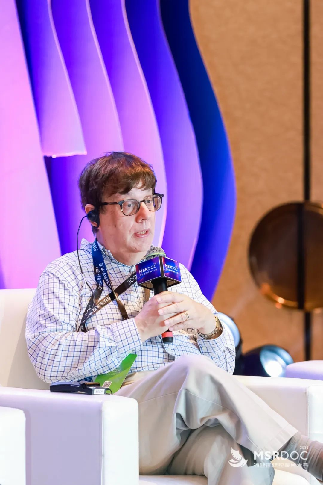 Paul Lewis Telling Unique Stories with a Common Language iNEWS