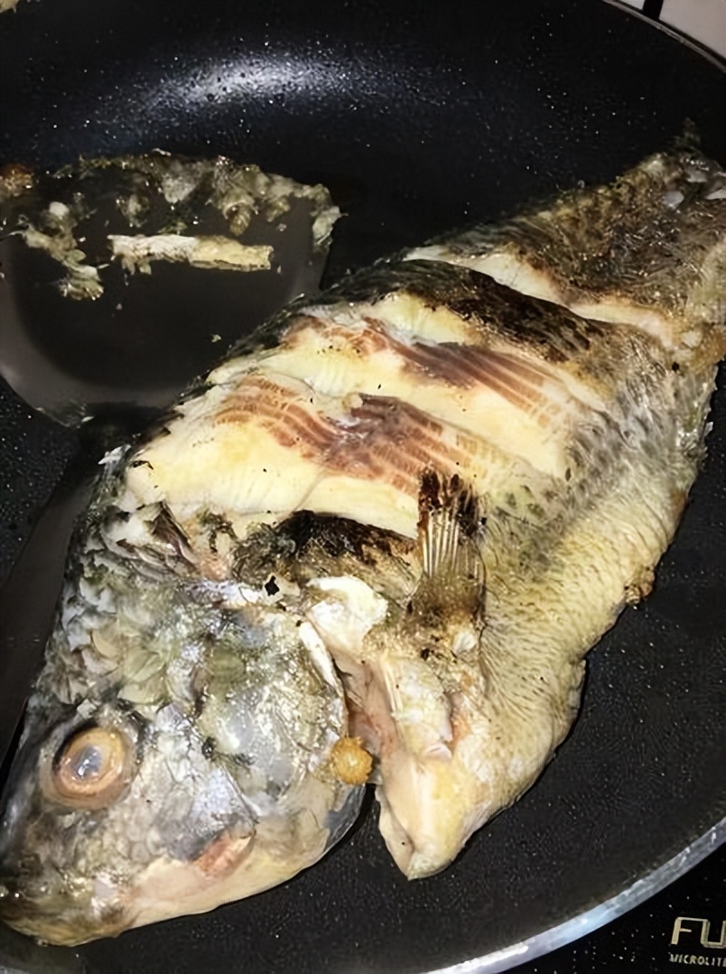 How to fry fish in a nonstick pan iNEWS