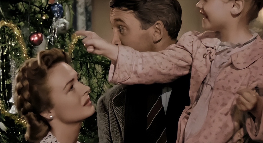 Just right or too exaggerated? Thomas Mitchell's performance sparked ...