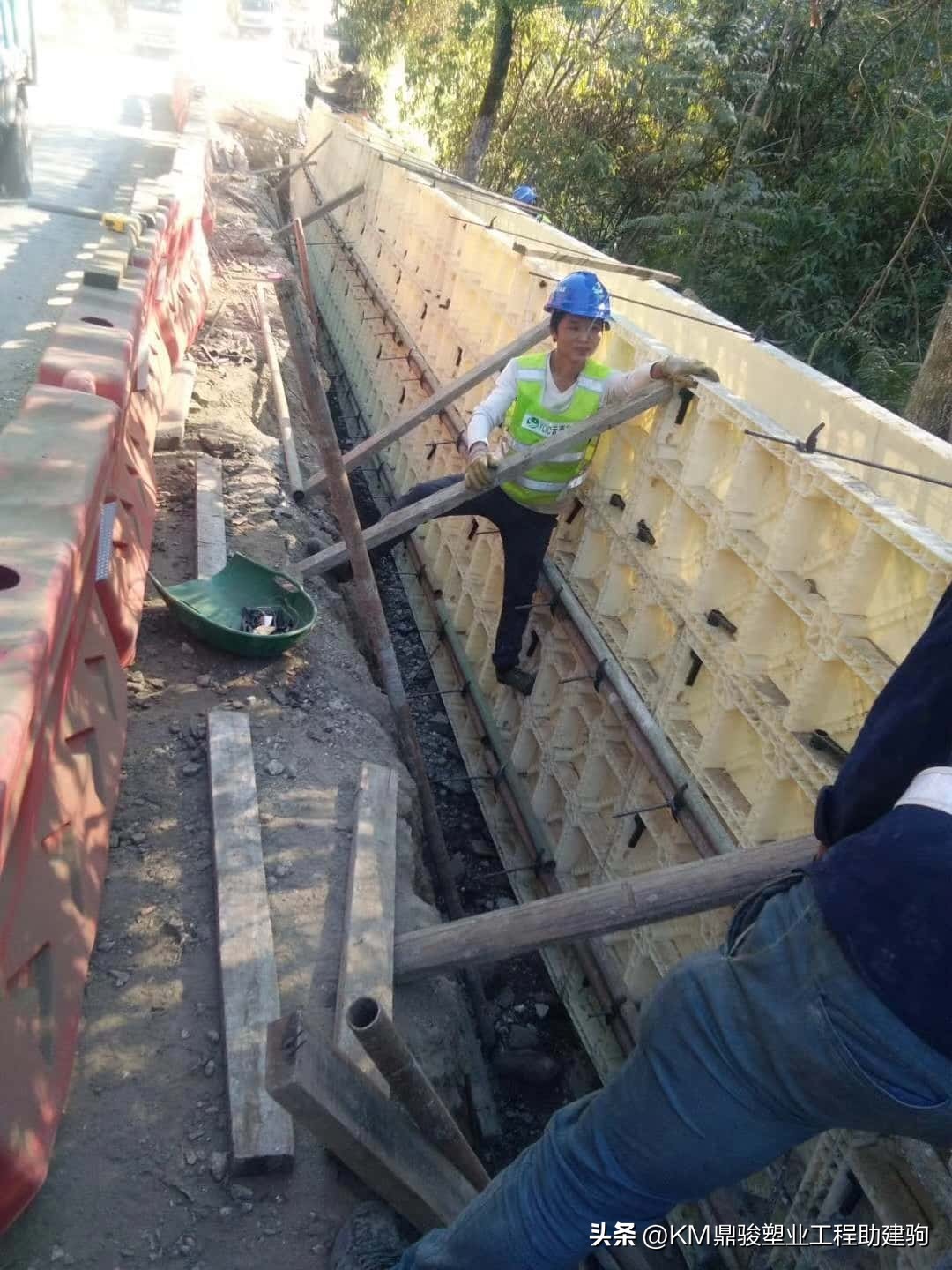 Retaining Form Work Selection points and precautions of plastic-steel formwork for ...