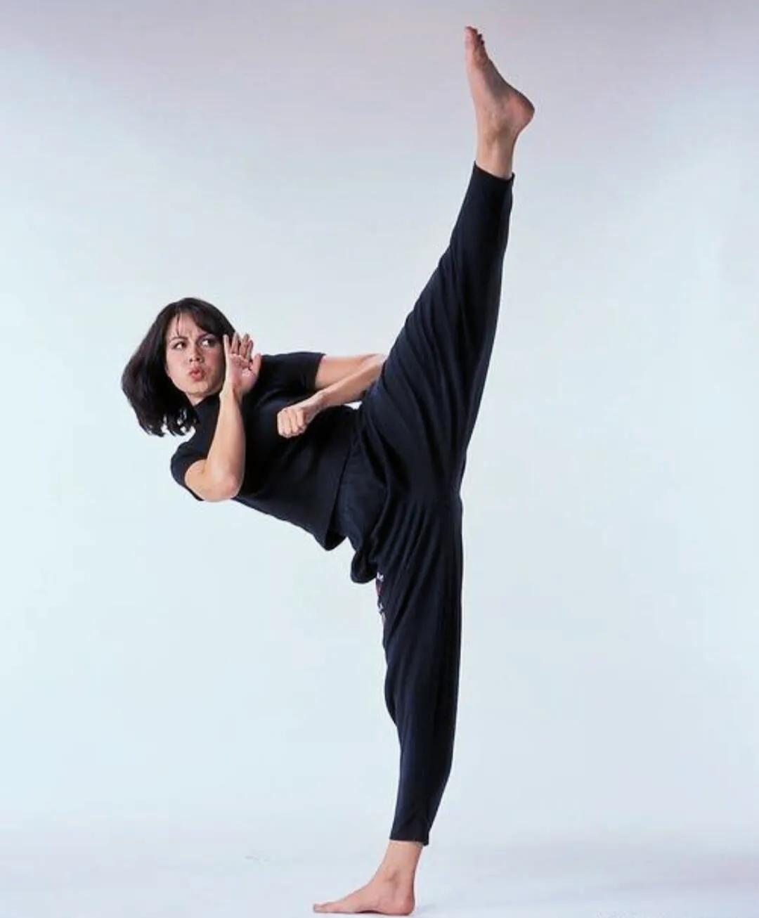 14 Martial Arts Actresses In Film And Television IMedia 14-martial-arts-actresses-in-film-and-television-imedia